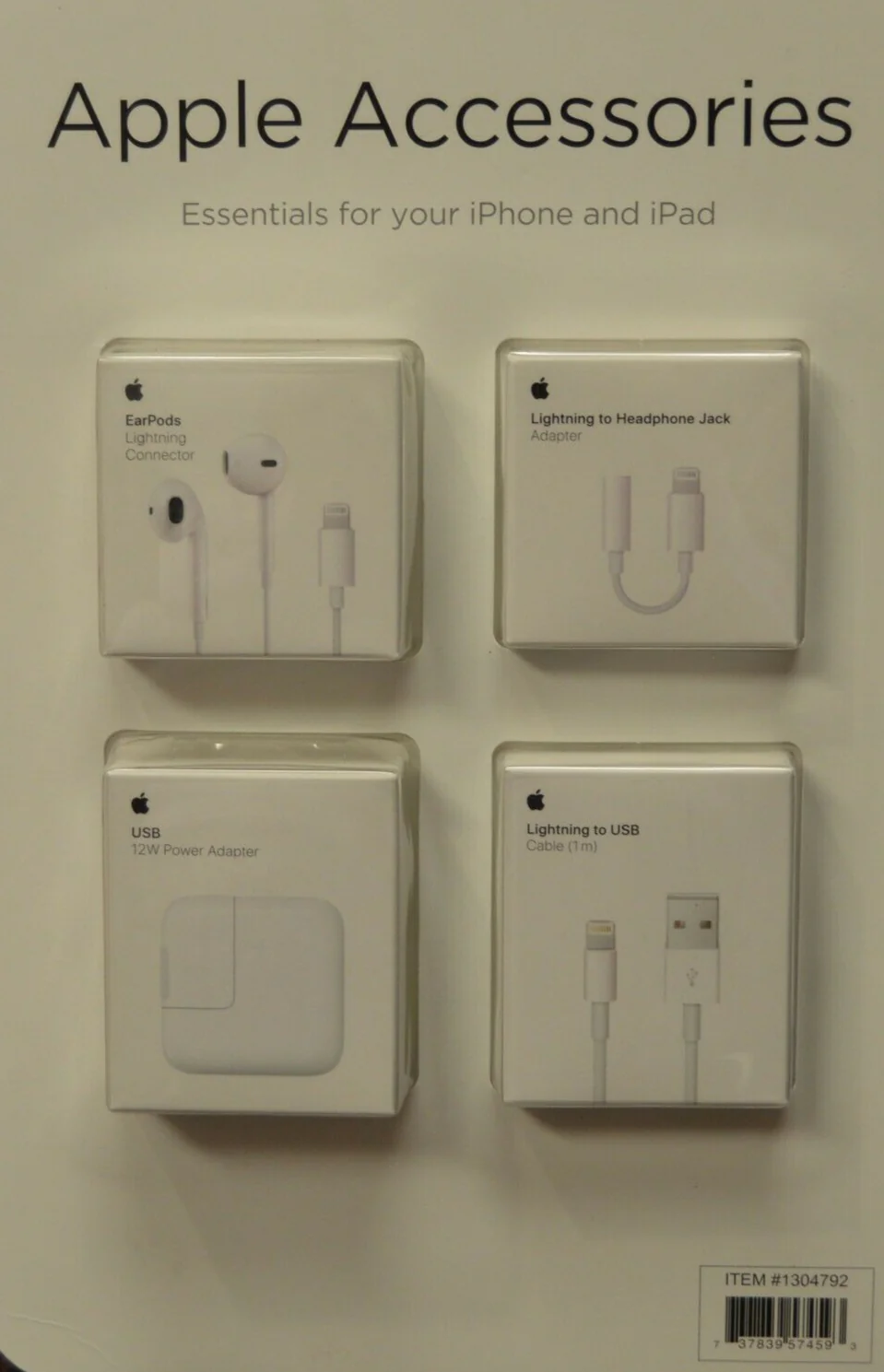 Apple Accessories 4 Pack Kit EarPods, USB, Lightning to Headphone and to USB - Image 2