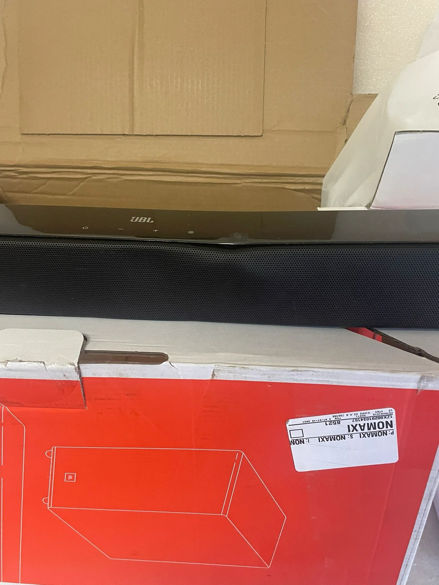 JBL Cinema SB190 2.1 Channel Soundbar with Virtual Dolby Atmos and Wireless 6.5" Subwoofer, Black - Image 3
