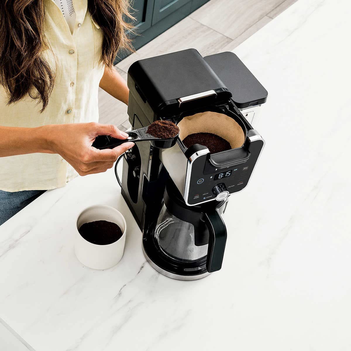 Ninja DualBrew System 14-Cup Coffee Maker, Single-Serve Pods & Grounds, 4 Brew Styles, Built-In Fold Away Frother, 70-oz. Water Reservoir & Carafe, Black (CFP451CO) - Image 3