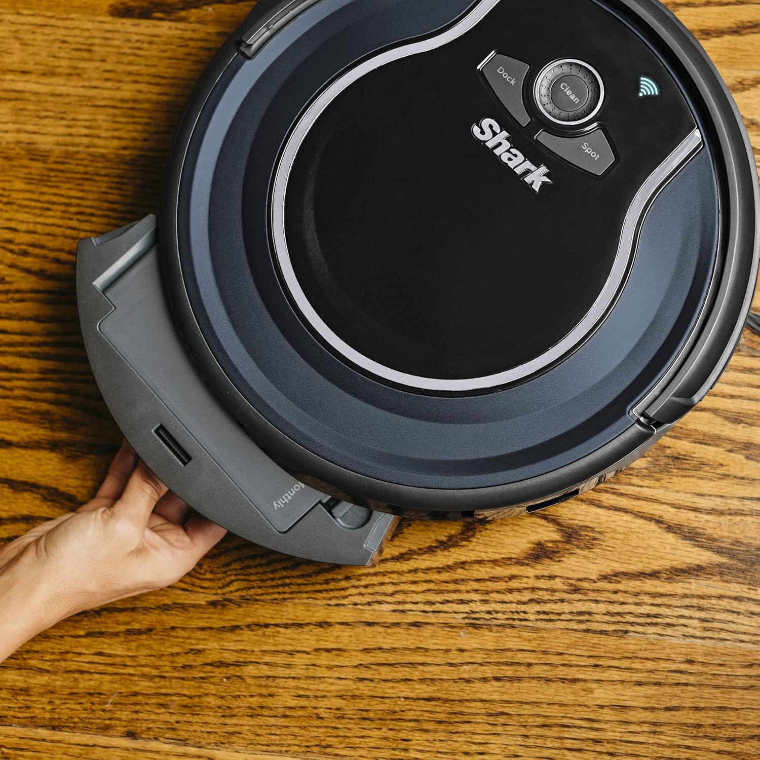 ***Clearance*** Shark ION ROBOT App-Controlled Robot Vacuum, RV761 (Copy) - Image 6