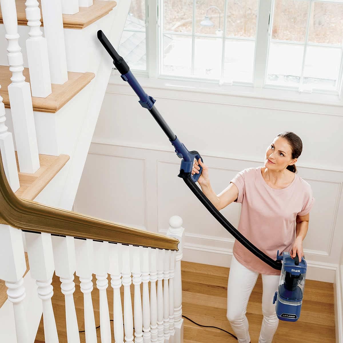 ***CLEARANCE*** Shark UV850 Performance Lift-Away ADV DuoClean PowerFins Upright Vacuum with Self-Cleaning Brushroll Powerful Pet Hair Pickup and HEPA Filter - Image 4