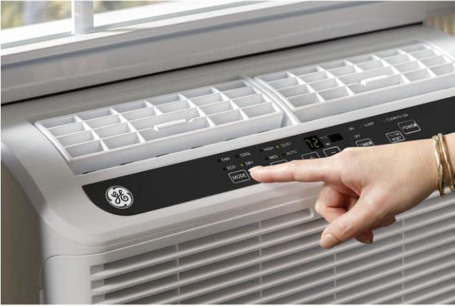 GE 6200 BTU Ultra Quiet 250 Sq. ft. Window Air Conditioner (AHD06LZ) - Image 2