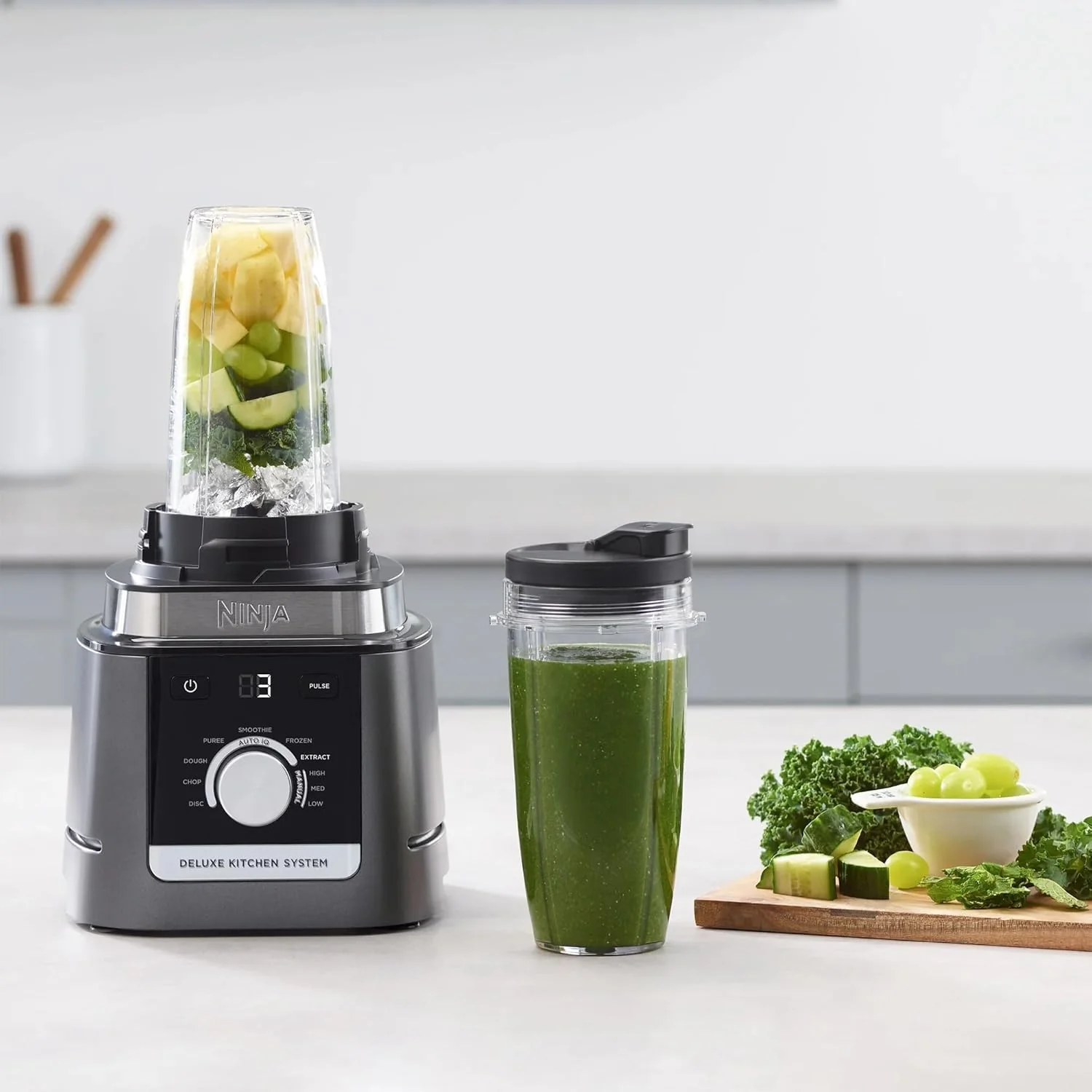 Ninja CO905KS Deluxe Kitchen System, 1600 WP Auto-IQ Base, 88-oz. Picther, 9-cup Deluxe Food Processor, (2) 24-oz. Single-Serve Cups - Image 3