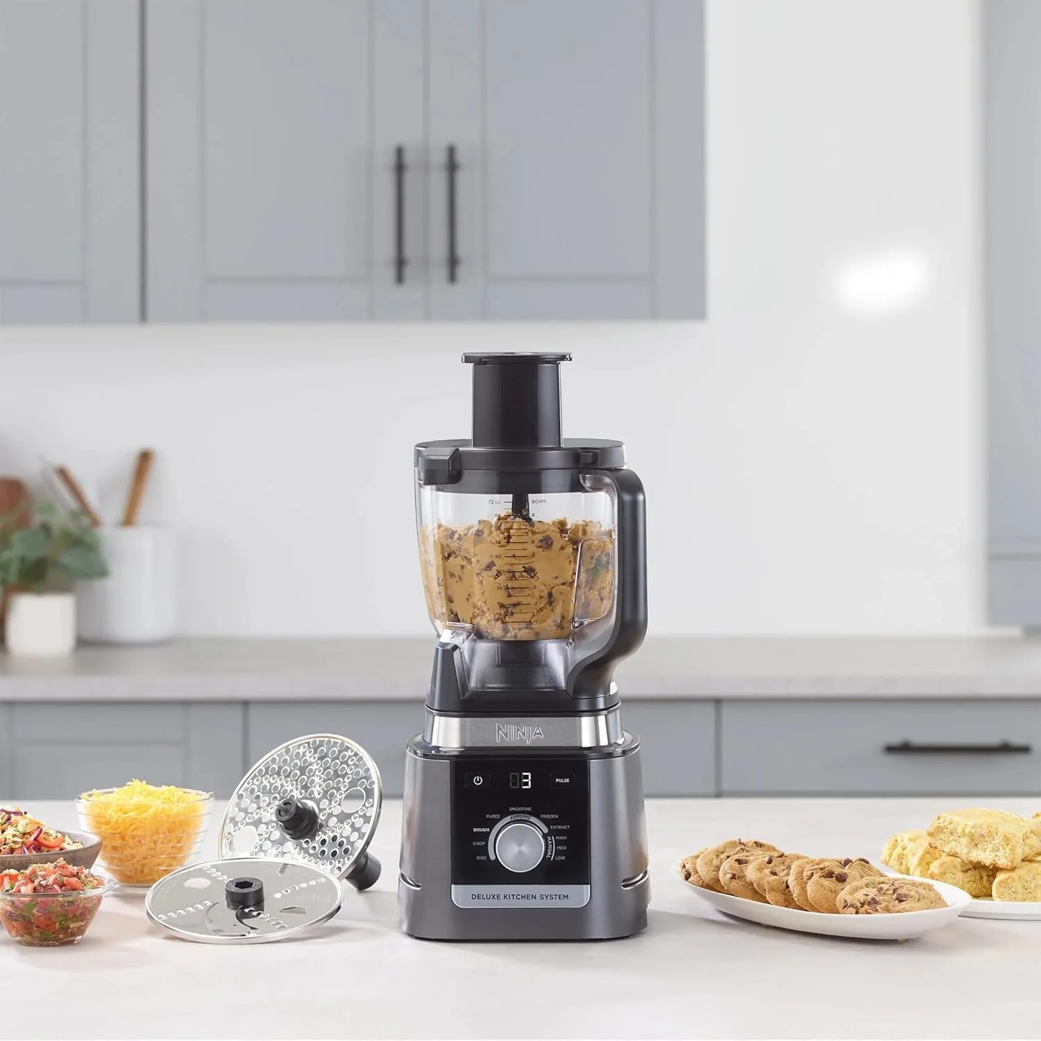Ninja CO905KS Deluxe Kitchen System, 1600 WP Auto-IQ Base, 88-oz. Picther, 9-cup Deluxe Food Processor, (2) 24-oz. Single-Serve Cups - Image 4