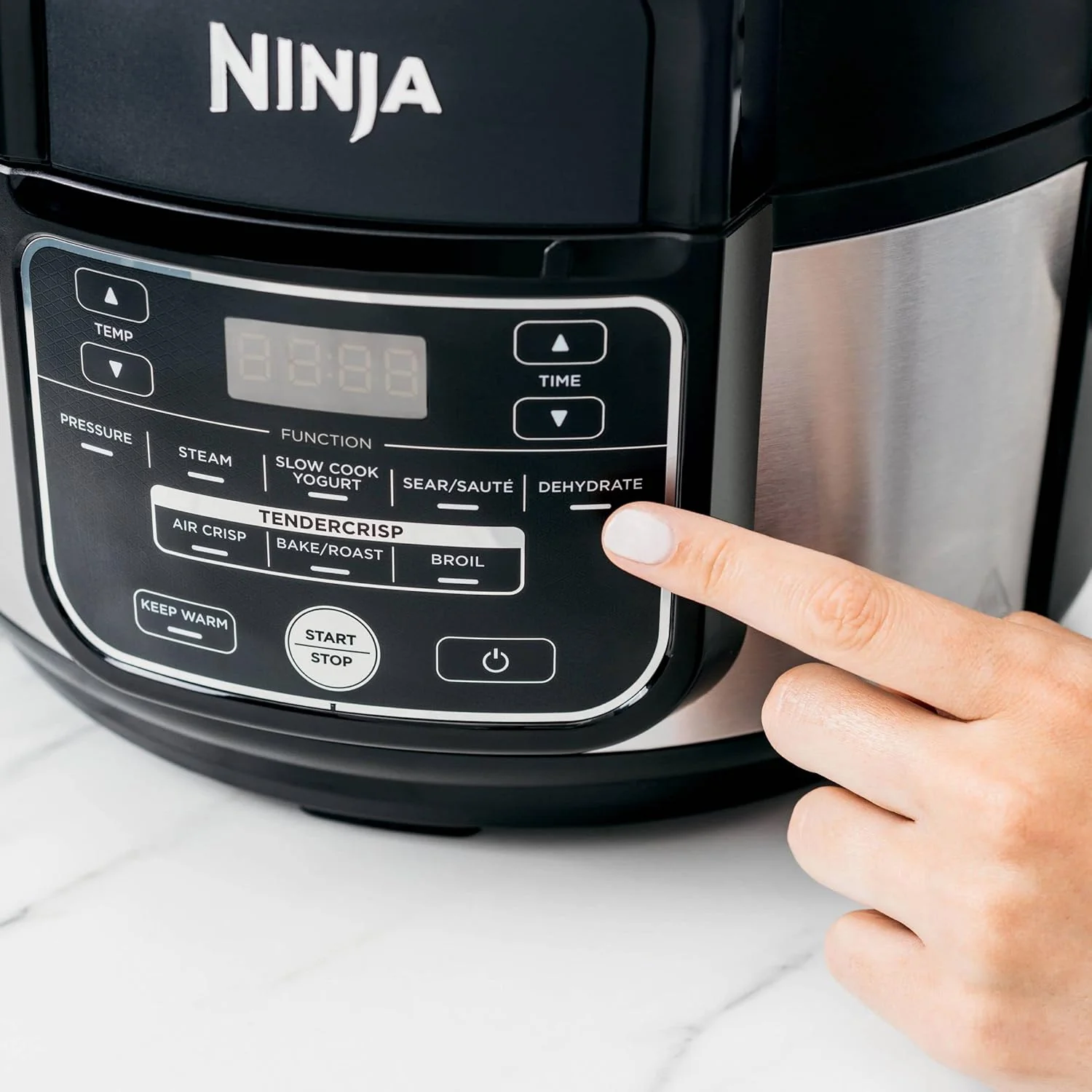 Ninja Foodi Programmable 10-in-1 5qt Pressure Cooker and Air Fryer - FD101 - Image 5