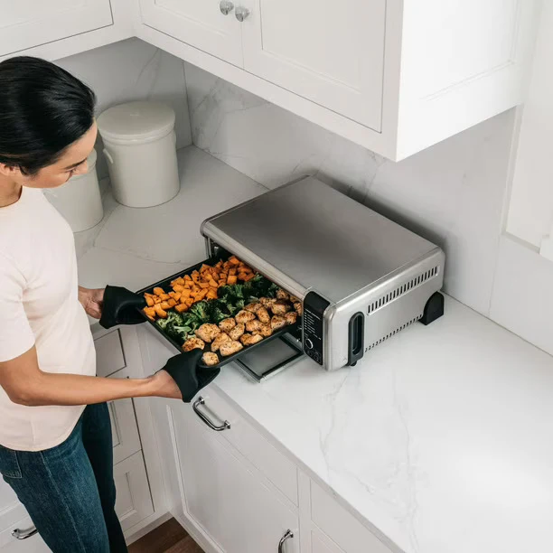 Ninja SP100 Digital Air Fry Countertop Oven with 6-in-1 Functionality, Flip Up & Away Capability for Storage Space, with Air Fry Basket, Wire Rack & Crumb Tray, Silver - Image 5