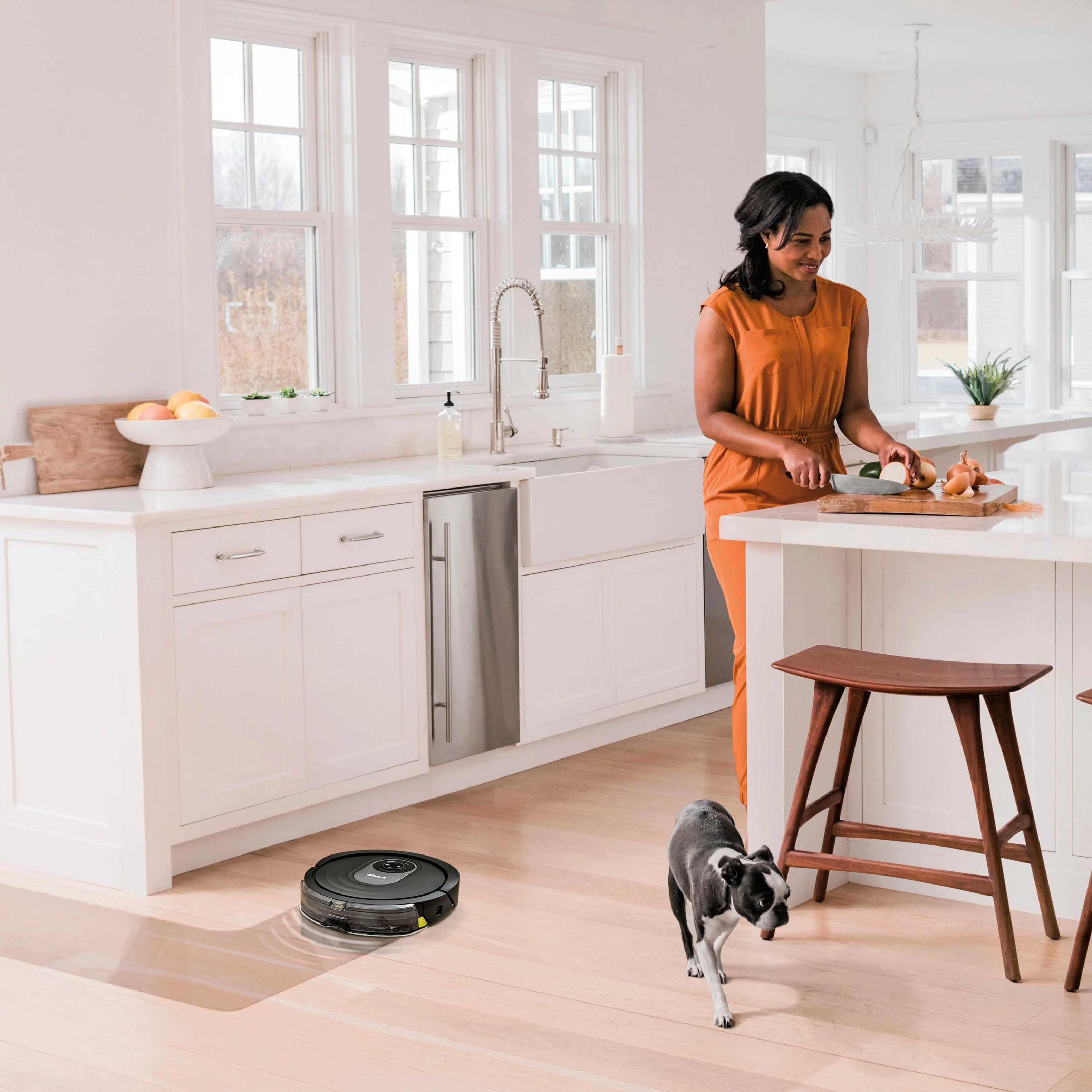 Shark - AI Robot Vacuum & Mop with Home Mapping, WiFi Connected - Black (RV2001WD) - Image 7