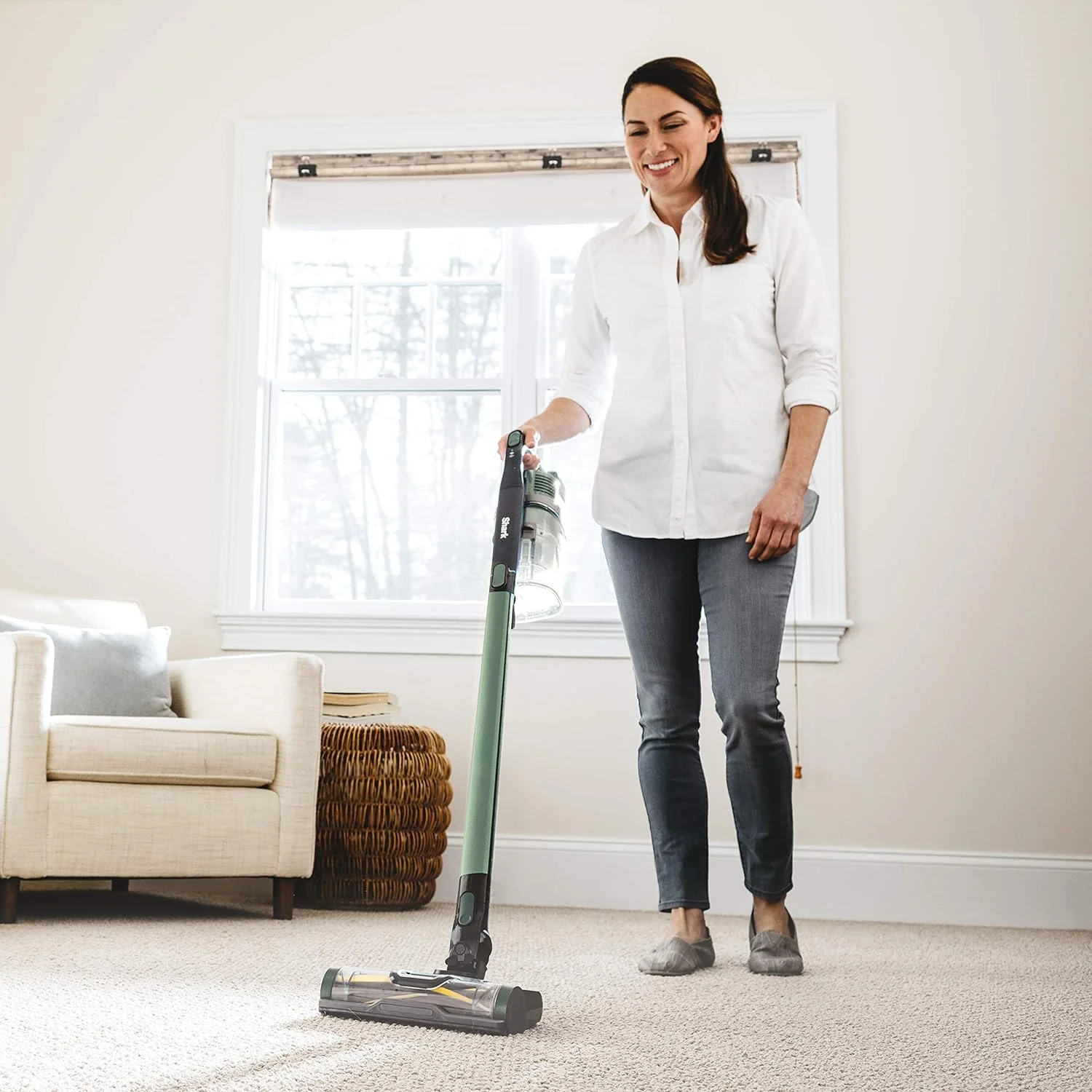 Shark IZ140 Rocket Pro Lightweight Cordless Stick Vacuum with Self-Cleaning Brushroll - Image 3