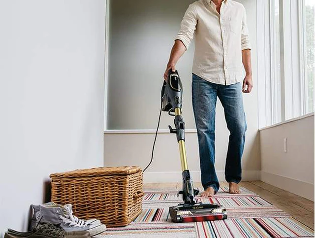 SharkFLEX DuoClean Corded Ultra-Light Vacuum (HV390) - Image 3